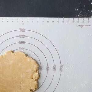 Pampered Chef Pastry Mat
